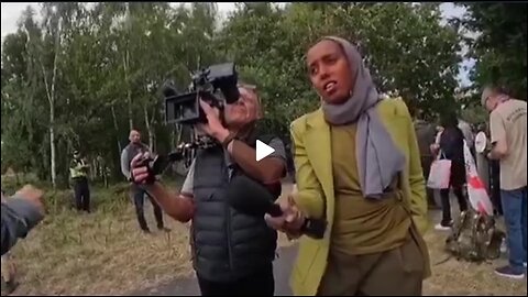 Migrants rap ing White children
			