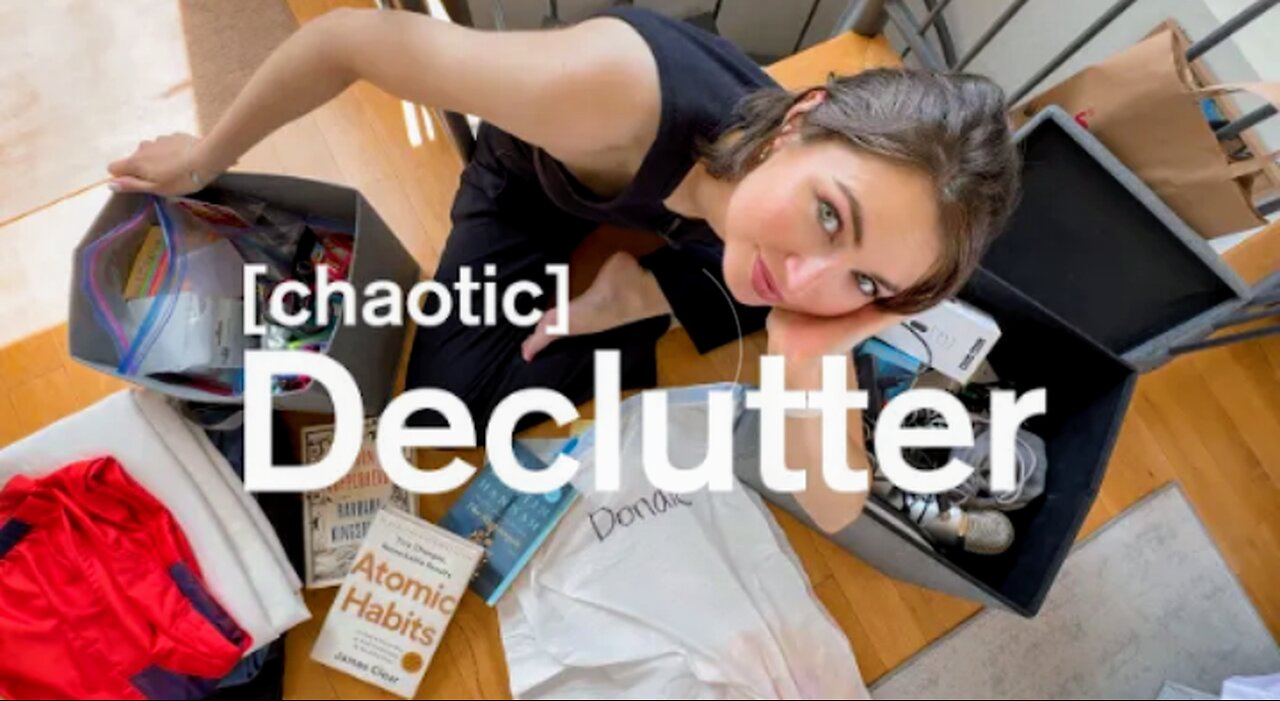 Insane 24 Hour NYC Apartment Declutter (+ tips for people who get sidetracked)