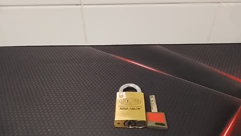 MT5 Lockwood Australia Lock Collection (0004)