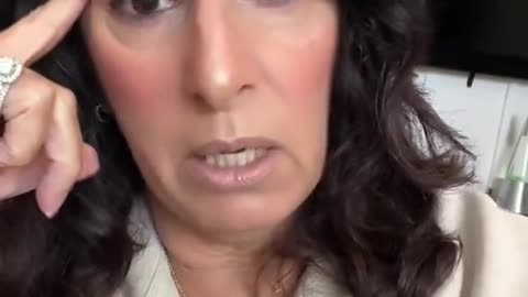 Nurse shares why she would never get a mammogram