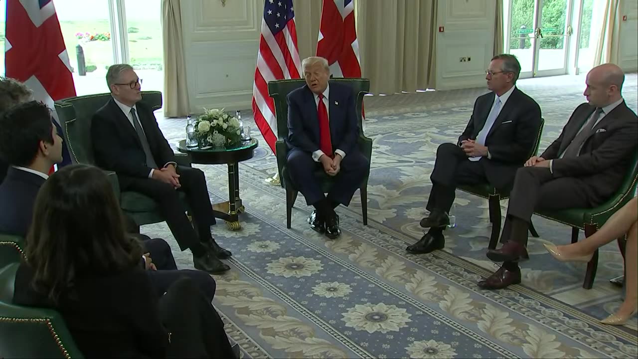 Trump takes questions with UK leader