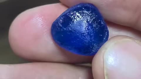 💙👑 “Royal Elegance: Blue Sapphire Gem of Dreams!”