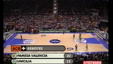 "Pamesa Valencia vs Unicaja Málaga" Liga ACB 2002/03 SEMIFINAL 5° partido (16 de Junio, 2003)