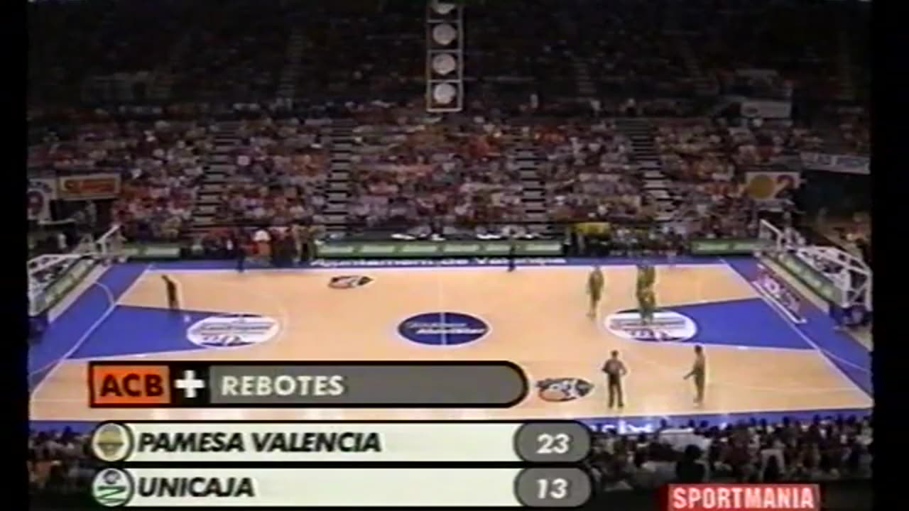 Pamesa Valencia vs Unicaja Málaga Liga ACB 2002/03 SEMIFINAL 5° partido (16 de Junio, 2003)