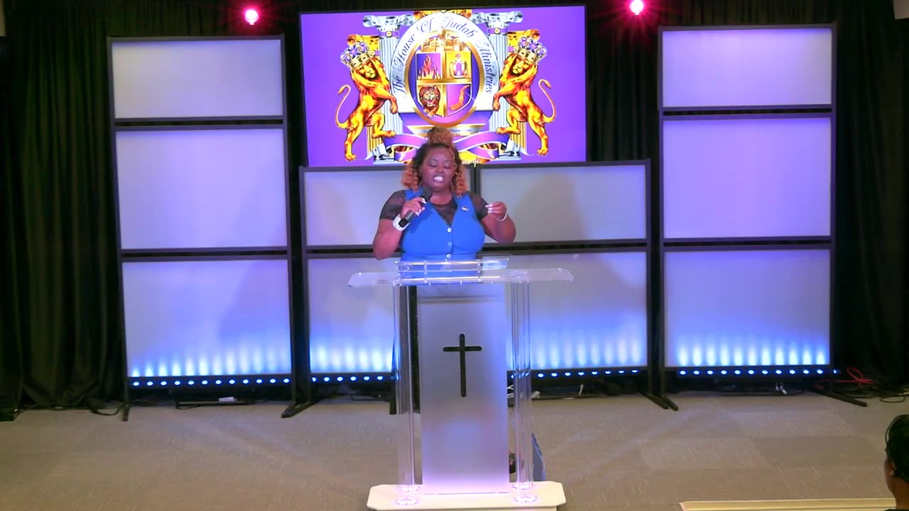 Sunday Morning Worship!