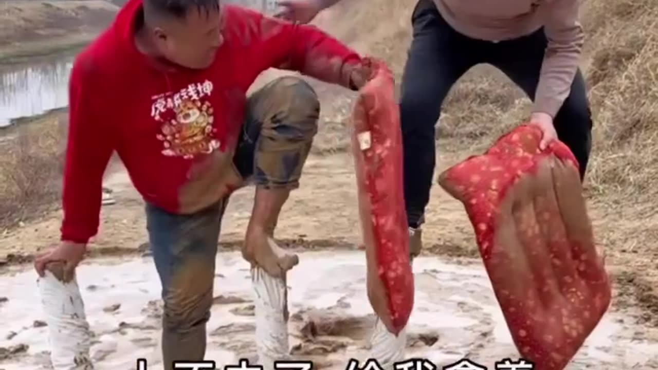 When you meet friends on a weekend 😅