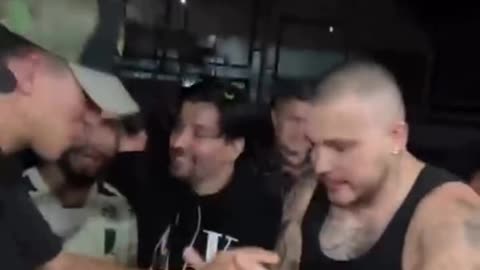 Sherman Cárdenas y Jessi Uribe prenden la fiesta a punta de cumbias en Bucaramanga