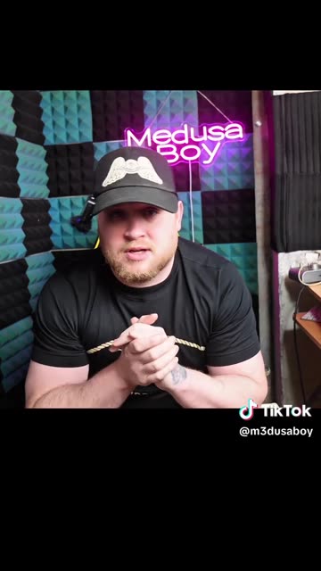 It's the apocalypse guys 😭