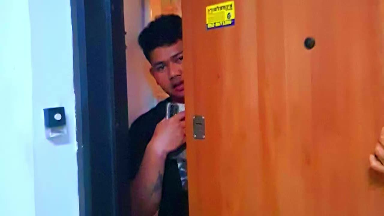 Nilo's door step