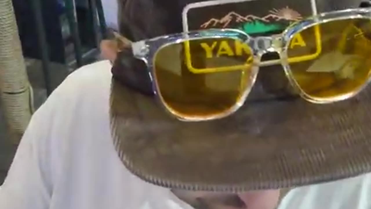 fatty demon pig - 2025 - YT - April 5th part 005 - DANANG