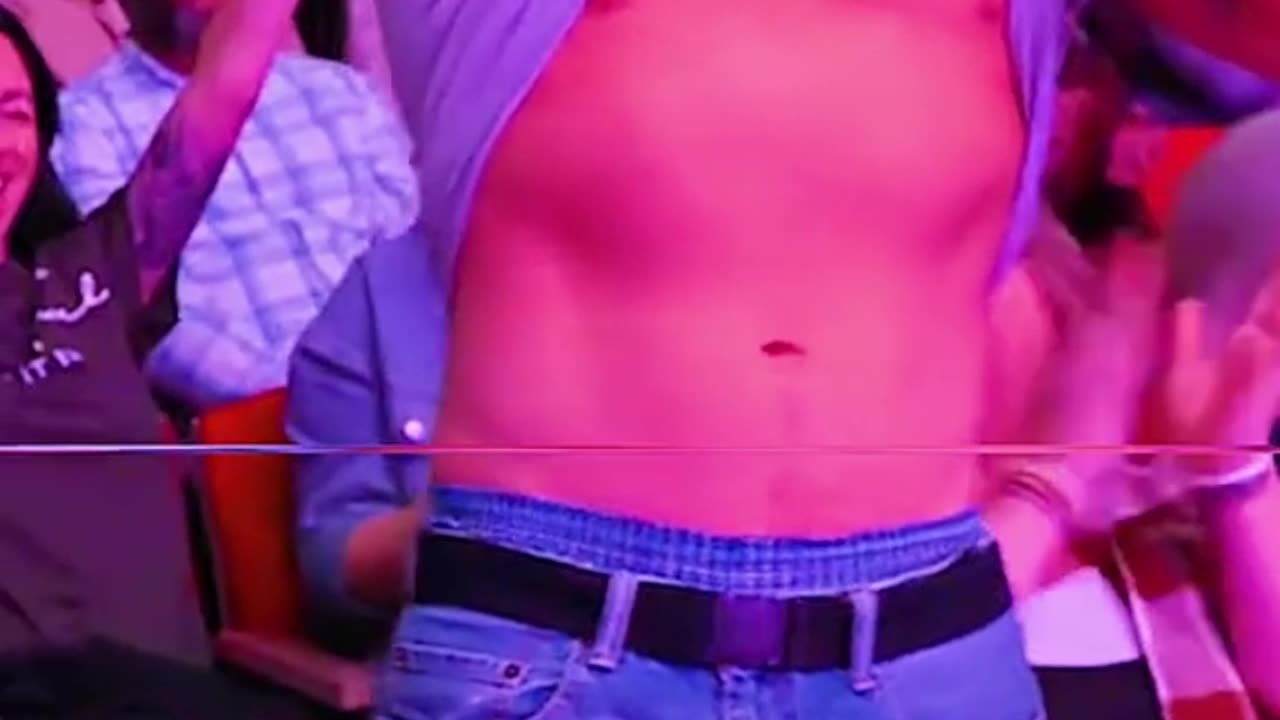 Matt Mathews stand up - guy hitting on him