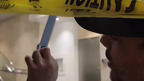This is a Tutorial on how to help your fellow worker if your installing Metal with Plastic on it.
