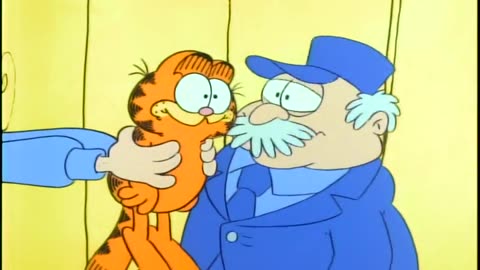 Garfield And Friends-Up A Tree