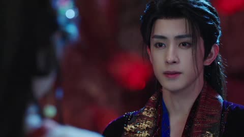 Fan Yue & Bai shuo moonlight mystique bai shuo has a another version and faints episode 16