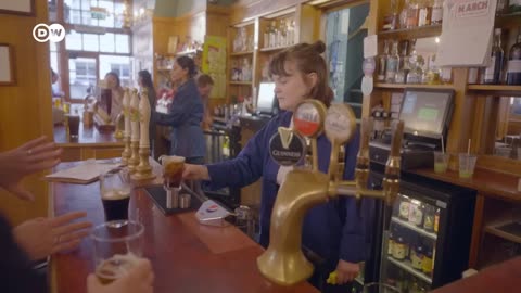 How to enjoy a British pub Cheers & Chats Ep. 2