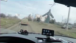 Incredible Combat Footage from Ukrainian Millitant You Don't Want to Miss