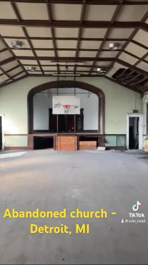 Stunning Abandoned Church in Detroit #abandoned #urbanexploration #abandonedplaces - Ruin Road