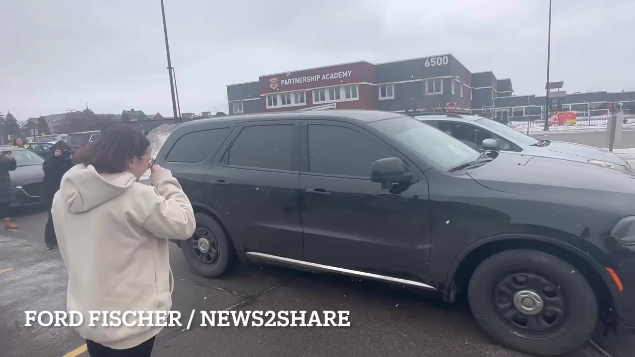 ICE agents mock agitators in MInneapolis