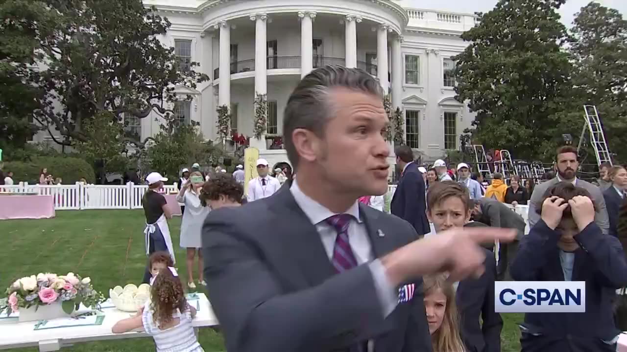 Pete Hegseth responds to new Signal Chat controversy