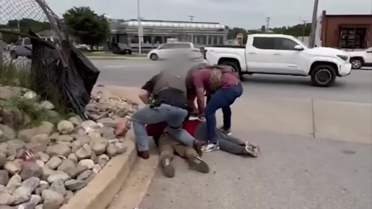 WATCH ICE Tip Sparks EPIC Takedown of 5 Illegal Aliens Outside Home Improvement Store