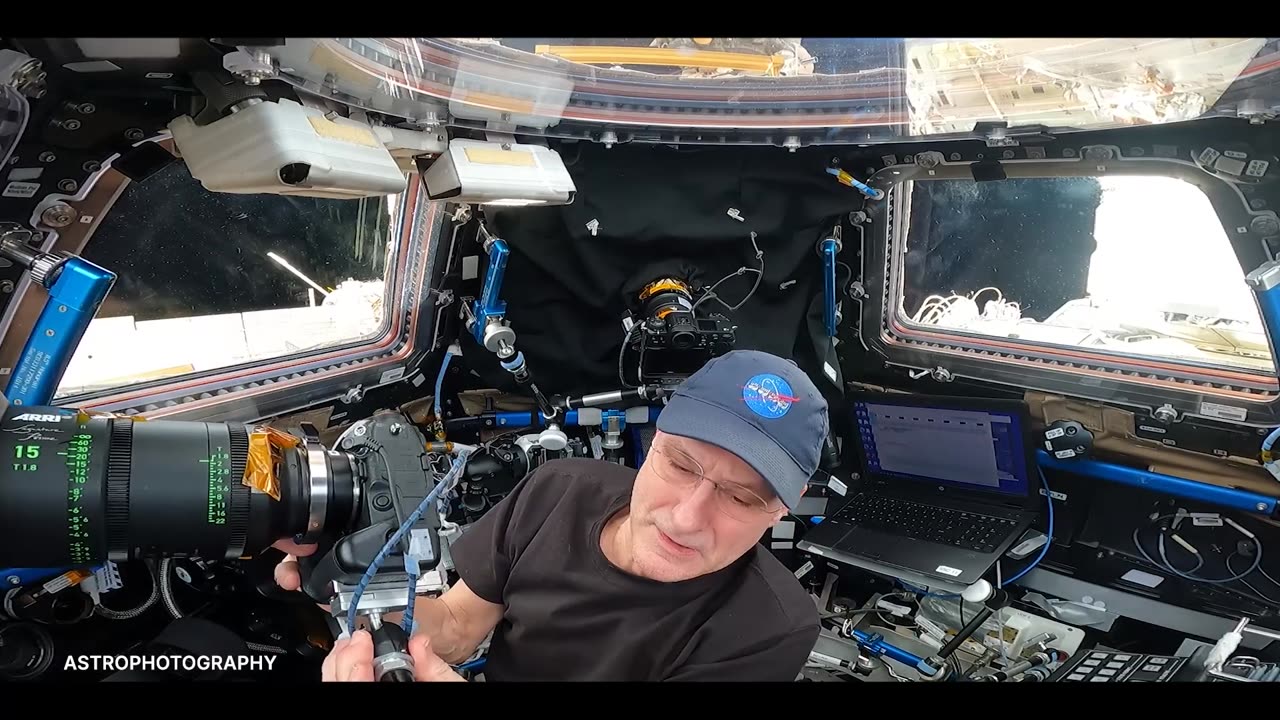 NASA Astronaut Don Pettit Turns the Camera on Science