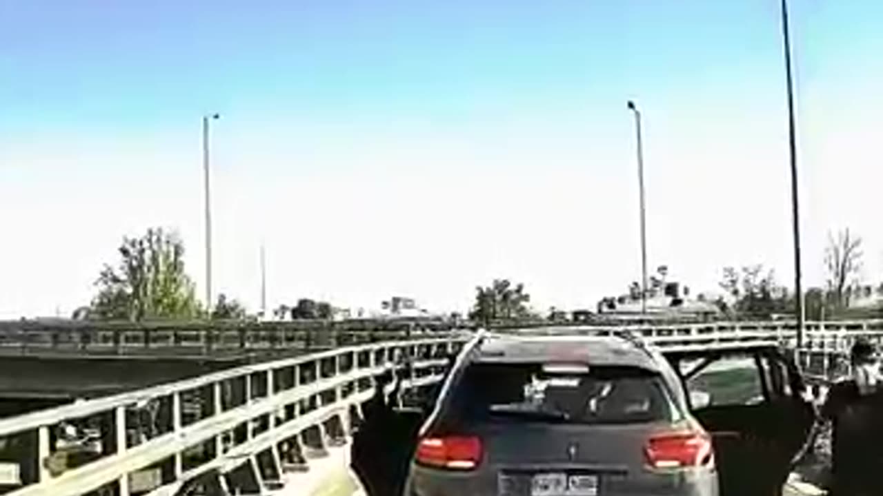 What Were These Robbers Thinking? 🤔💥