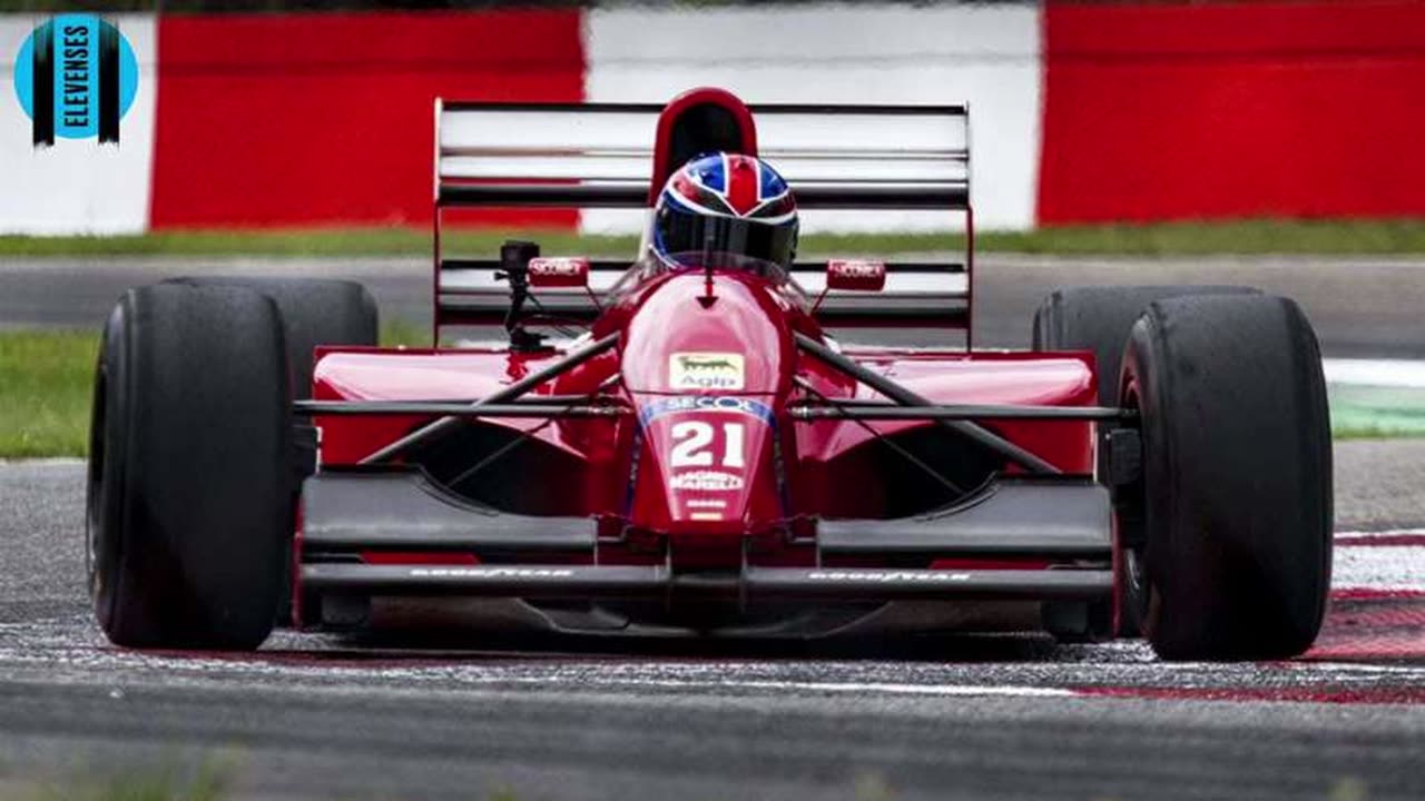 V12 PIT LANE TESTING AND LAP SOUNDS-F1