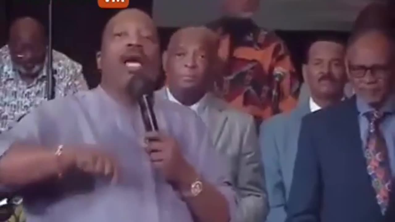 NIG Paster instructs His Ushers To Lock The Doors Until His Flock Give Him The 40k He Demands