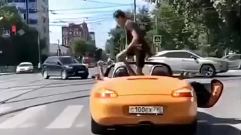 Why You Should NEVER Stop Your Car on a Zebra Crossing 🚫🦓
