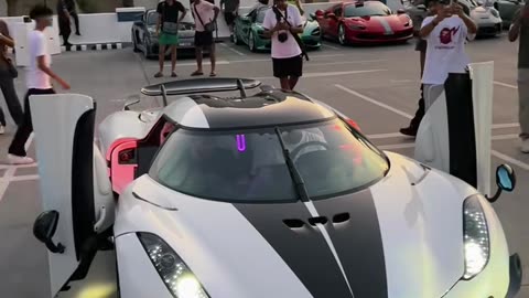 🤯💨 Dubai Supercars in Action: Ferrari & Bugatti Show Their Power! | LuxurySportsCars