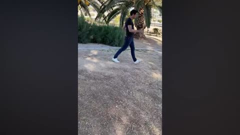 This guy is real life harry potter