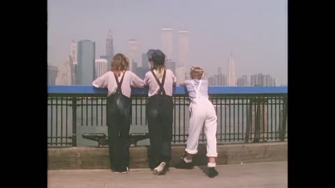🎶 Cruel Summer (Bananarama) 🎶
