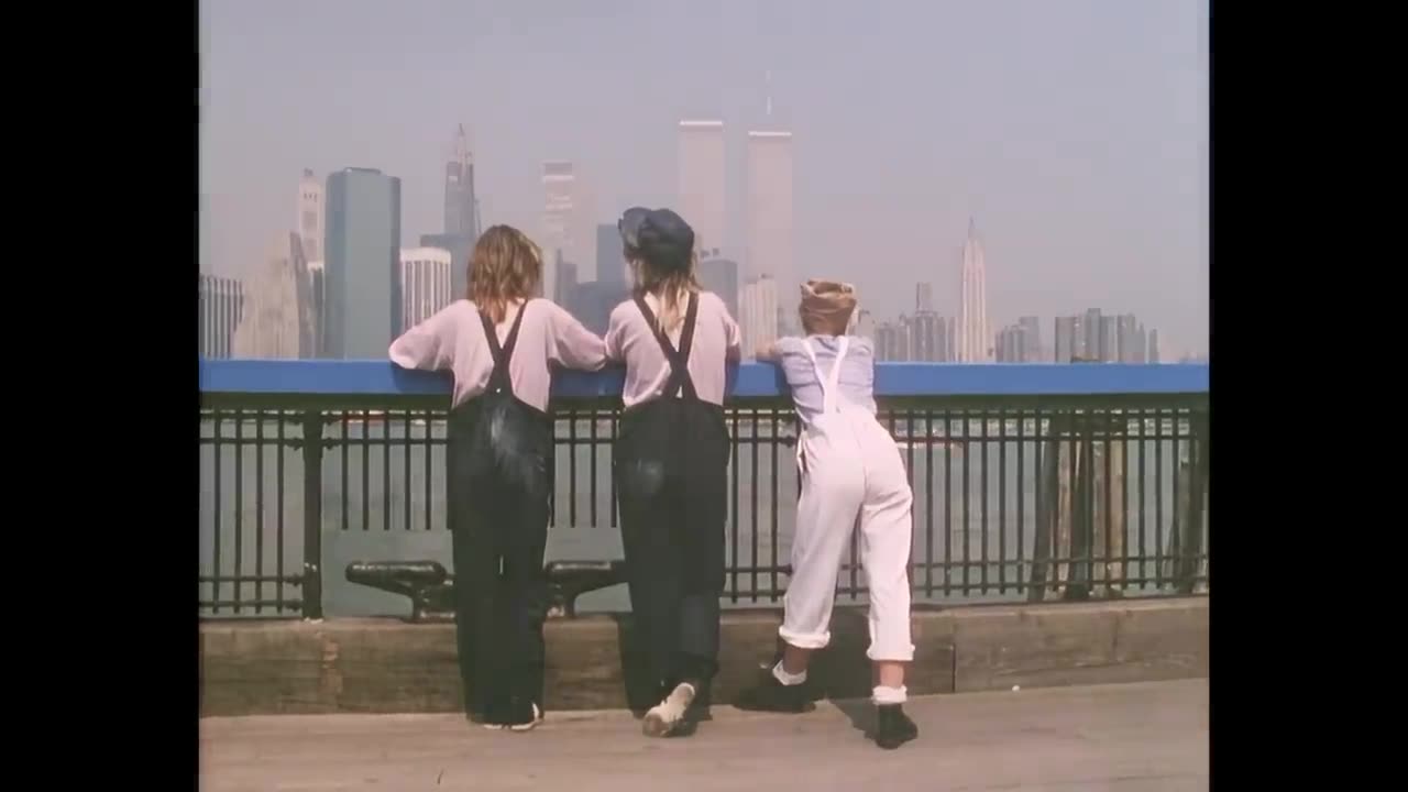 🎶 Cruel Summer (Bananarama) 🎶