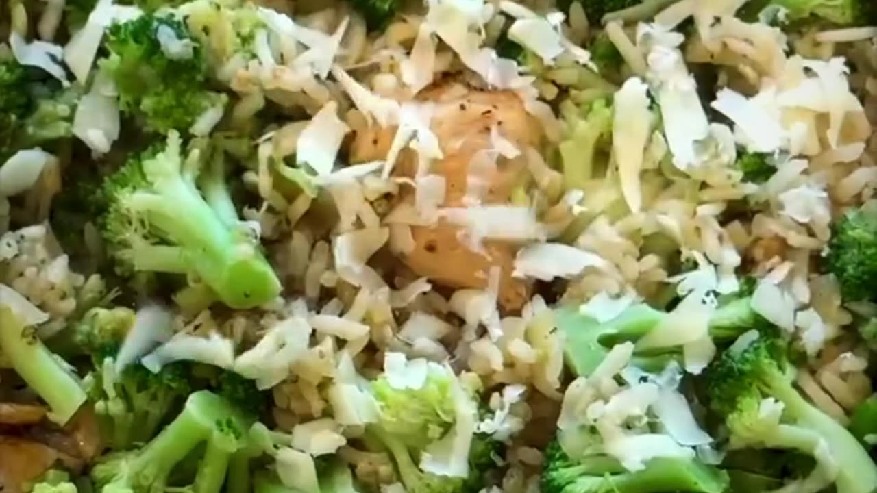 Another one pan winner to add to your weeknight rotation. 💚