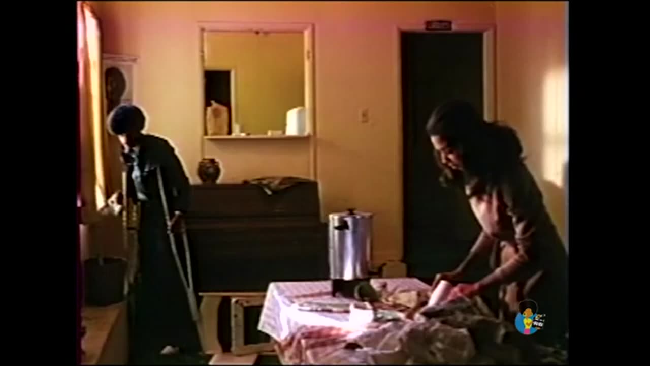 The Bus Is Coming, ( 1971 )