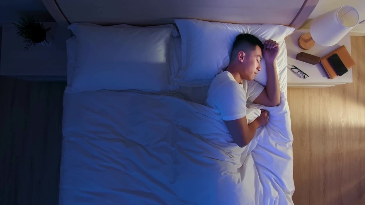 The Science of Insomnia: How Stress, Technology, and Night Shifts Affect Your Sleep