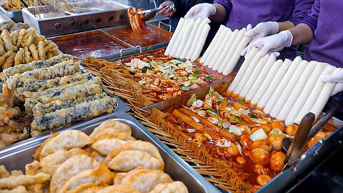 Best Street Food Shop in Korea!! Spicy Rice Cakes, Fried Snacks & Hotteok