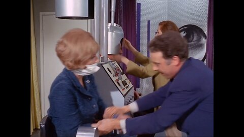 Avengers #6 (gagged)