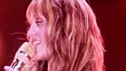 Miley Cyrus Surprises Fans at Beyoncé's Paris Show with Grammy-Winning Duet Performance 
