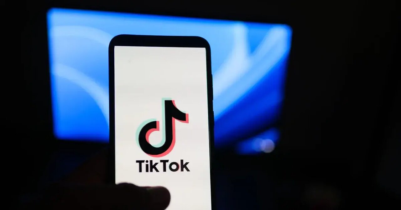 TikTok Almost Out of Time to Find a Buyer as Ban Looms | Trailer