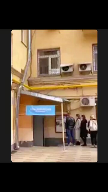 Another example of why you should never cheat above the 2nd floor😳💥😆😆