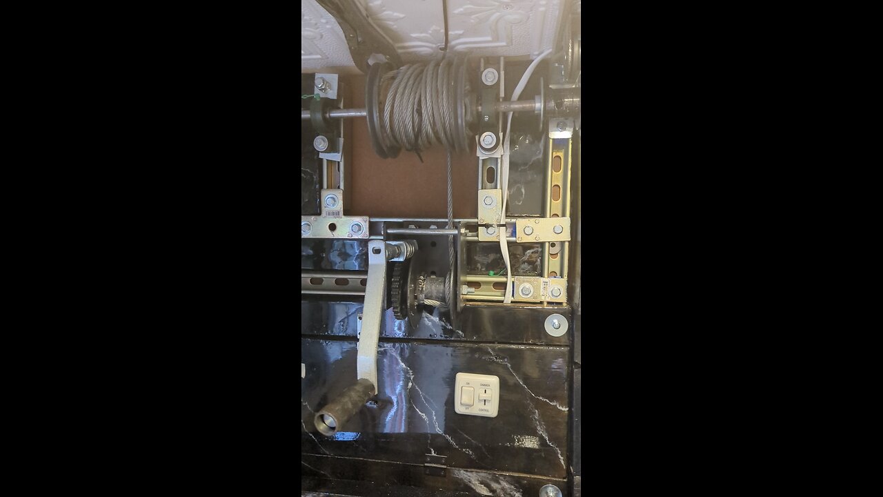 The Lift Bed Mechanism