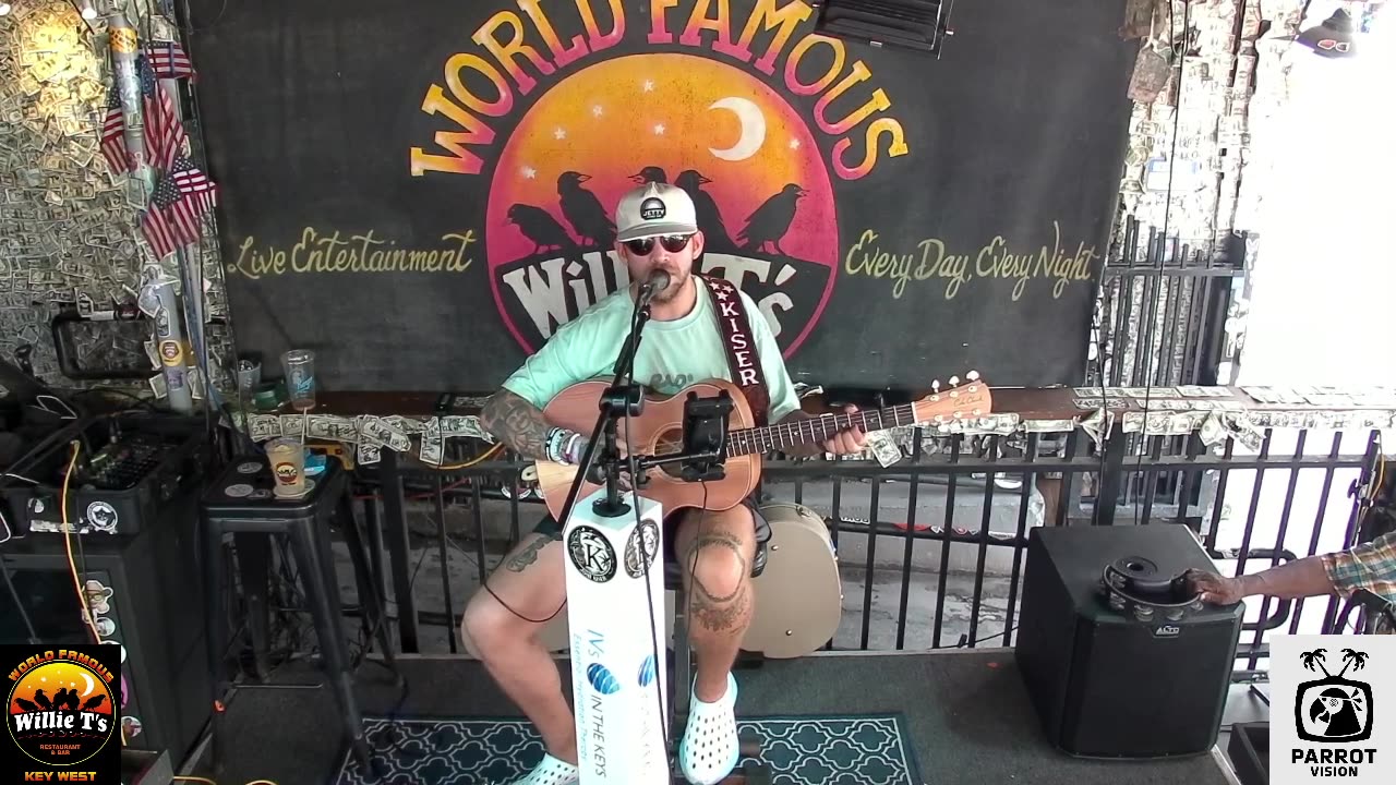 LIVE Music Everyday!