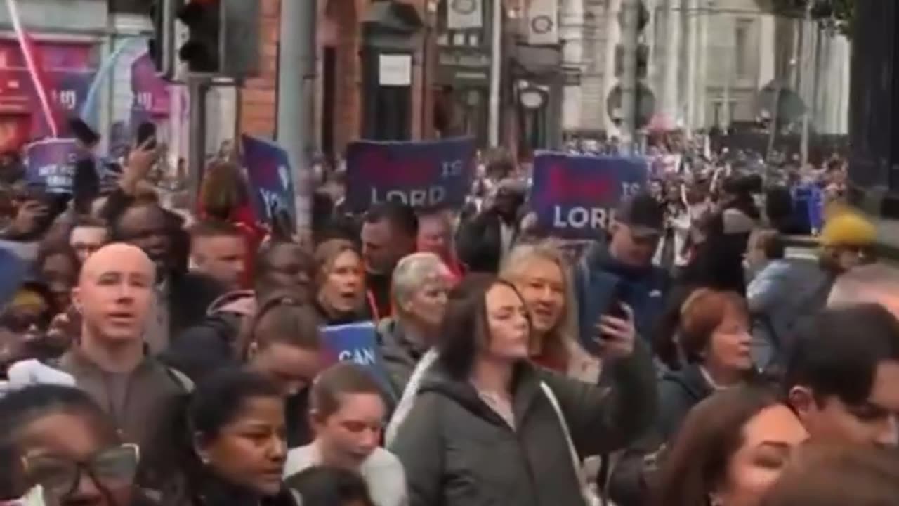 Go Dublin! 11,000+Marching for Jesus in DUBLIN!
