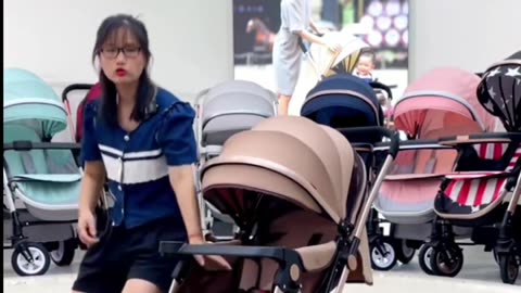 Two-Way Reversible Stroller – Comfort Meets Versatility 👶🚼