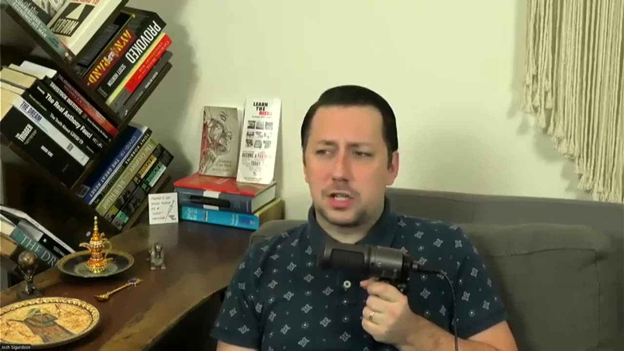 EXPOSED: BONDI BEACH ATTACK - Something Doesn't Add Up! - Australia & US Blame Iran?