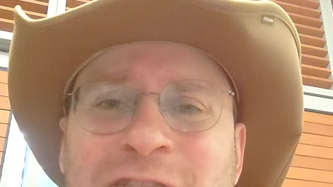 System i antysystem.