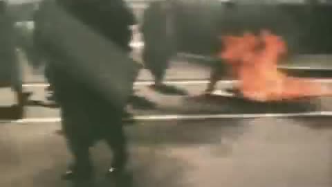 Queen and David Bowie - Under Pressure (1981)