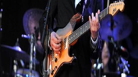 Bob Dylan Leaves Giggoers in Stitches as They Spo