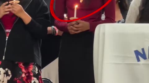 When this girl's hair suddenly caught fire, her reaction was the last thing anyone would expect